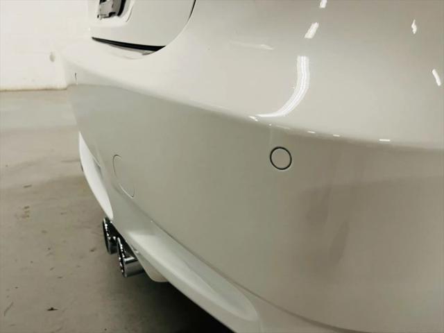 2010 BMW M3 Base
