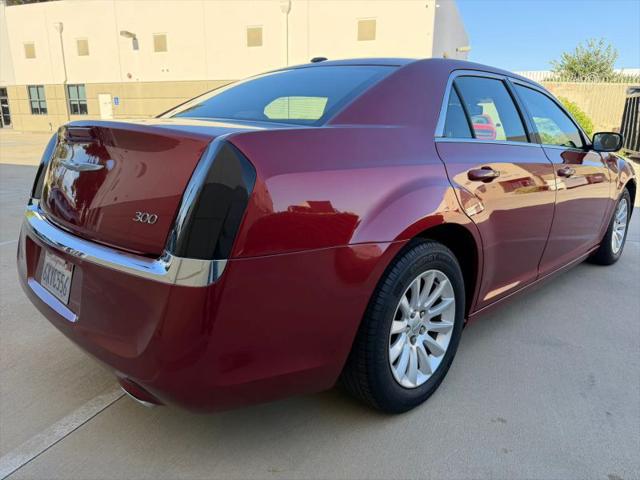 2012 Chrysler 300 300