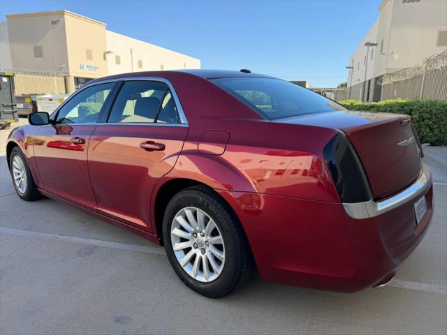 2012 Chrysler 300 300