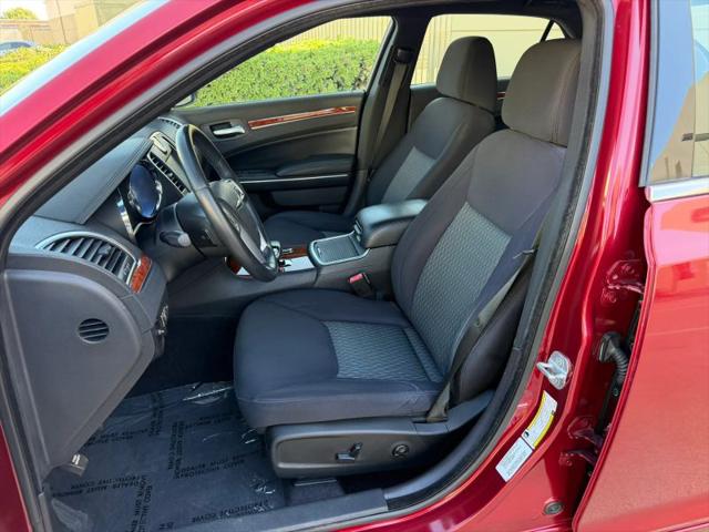 2012 Chrysler 300 300