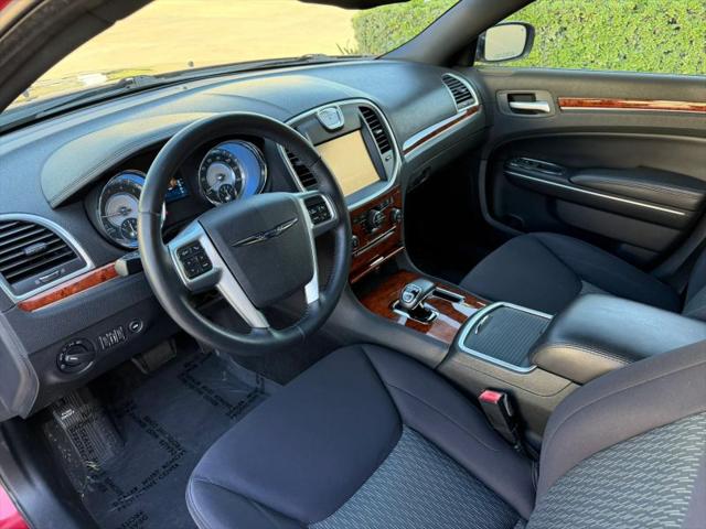 2012 Chrysler 300 300
