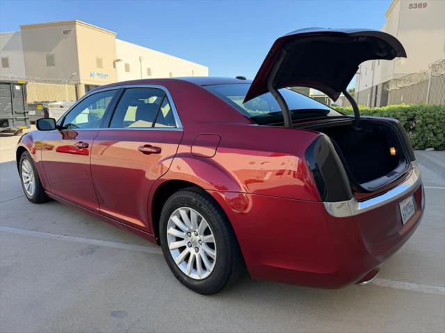 2012 Chrysler 300 300