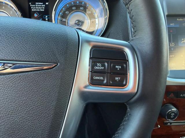 2012 Chrysler 300 300