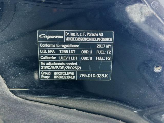 2017 Porsche Cayenne Platinum Edition
