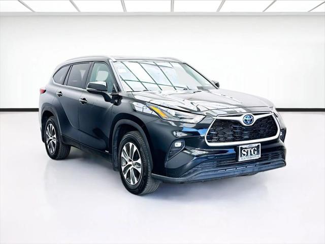 2023 Toyota Highlander Hybrid XLE