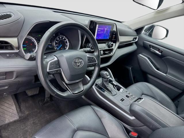 2023 Toyota Highlander Hybrid XLE