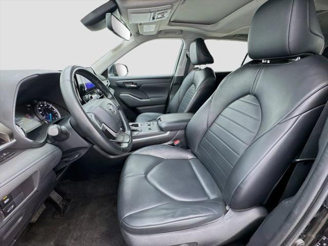 2023 Toyota Highlander Hybrid XLE
