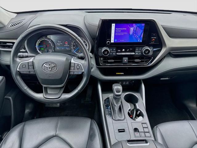 2023 Toyota Highlander Hybrid XLE