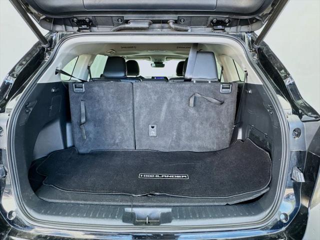 2023 Toyota Highlander Hybrid XLE