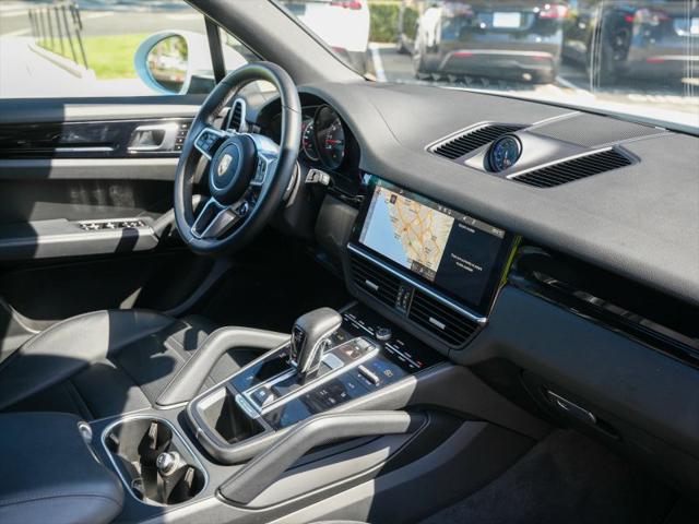 2021 Porsche Cayenne Base