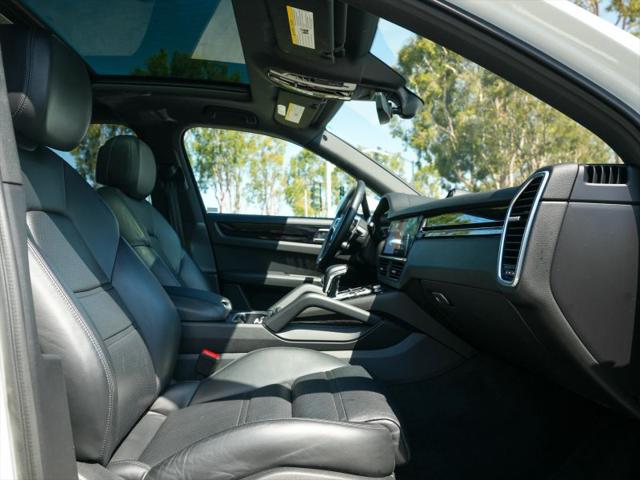 2021 Porsche Cayenne Base
