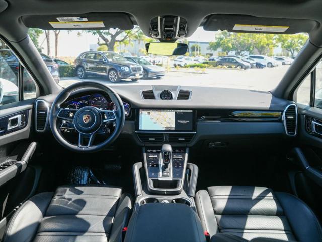 2021 Porsche Cayenne Base