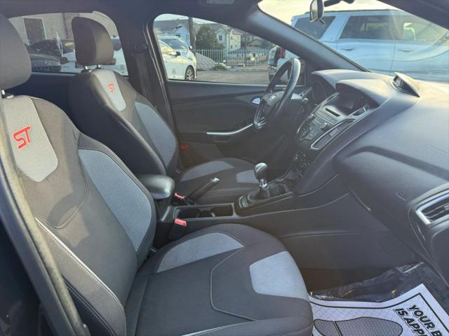 2017 Ford Focus ST