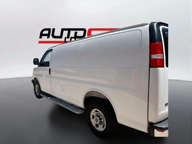 2025 GMC Savana Cargo RWD 2500 Regular Wheelbase Work Van