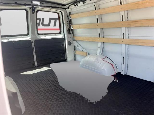 2025 GMC Savana Cargo RWD 2500 Regular Wheelbase Work Van