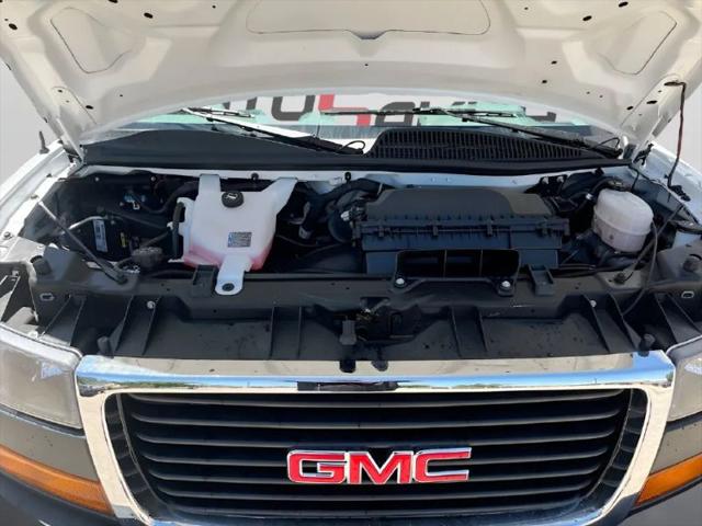 2025 GMC Savana Cargo RWD 2500 Regular Wheelbase Work Van