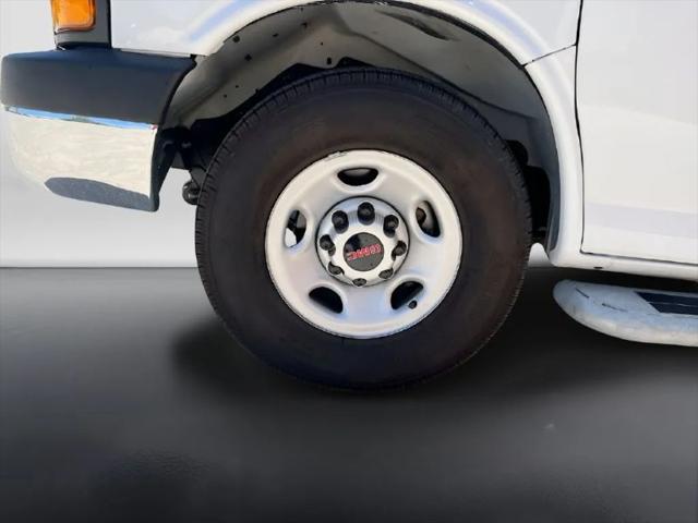 2025 GMC Savana Cargo RWD 2500 Regular Wheelbase Work Van