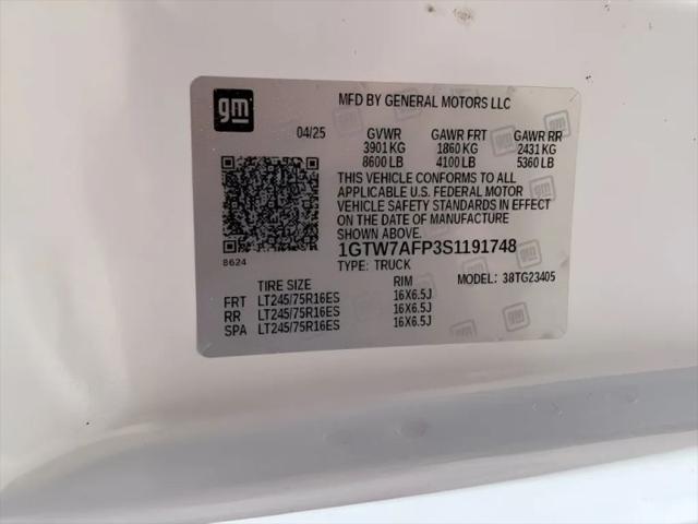 2025 GMC Savana Cargo RWD 2500 Regular Wheelbase Work Van