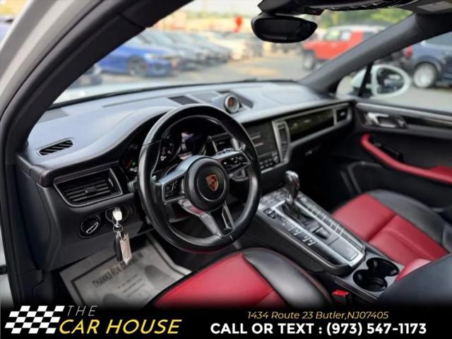 2018 Porsche Macan Base