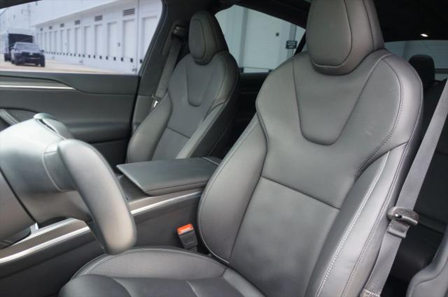 2024 Tesla Model X Plaid Tri Motor All-Wheel Drive