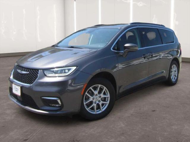 2022 Chrysler Pacifica Touring L for sale in Middleton, MA