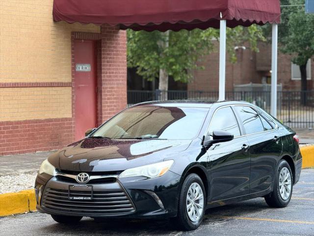 2016 Toyota Camry LE for sale in San Antonio, TX