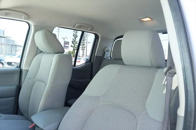 2021 Nissan Frontier Crew Cab SV 4x4