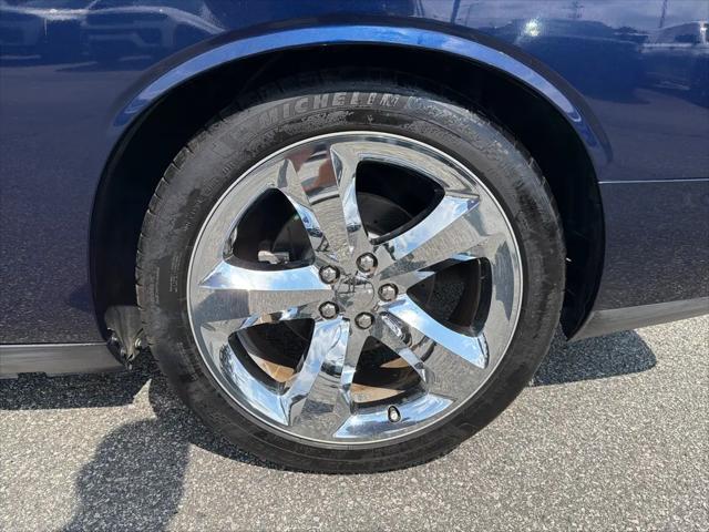 2013 Dodge Challenger R/T Plus