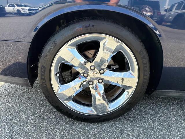 2013 Dodge Challenger R/T Plus