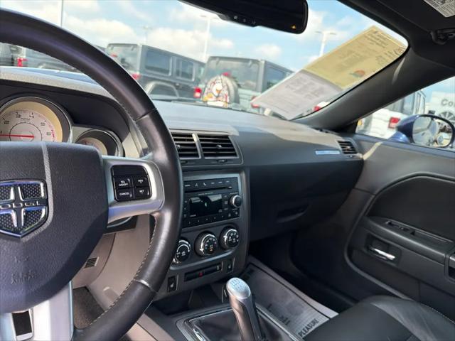 2013 Dodge Challenger R/T Plus