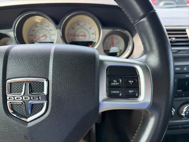 2013 Dodge Challenger R/T Plus