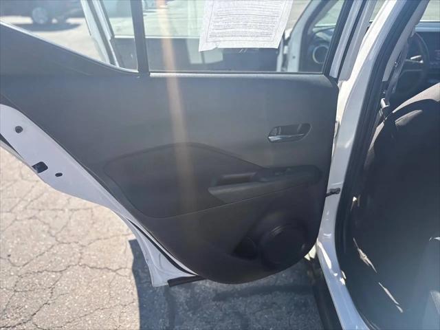 2021 Nissan Kicks SV Xtronic CVT