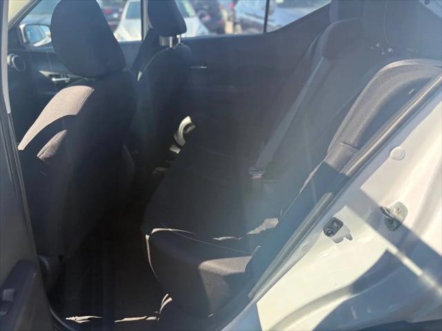 2021 Nissan Kicks SV Xtronic CVT