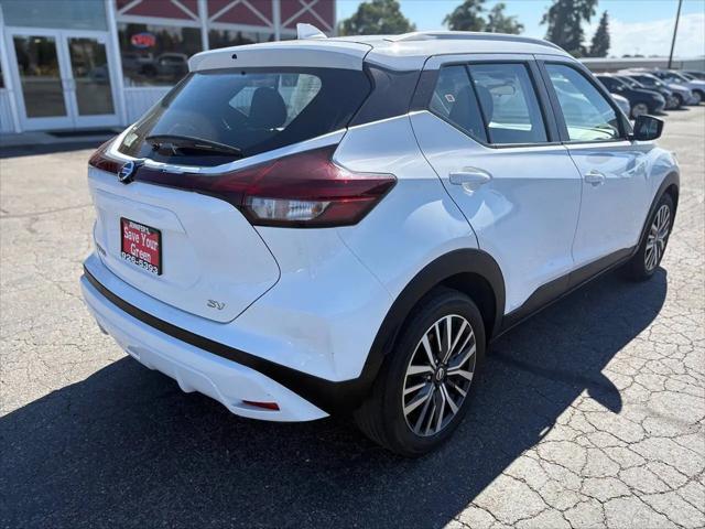 2021 Nissan Kicks SV Xtronic CVT
