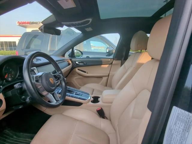 2021 Porsche Macan Macan