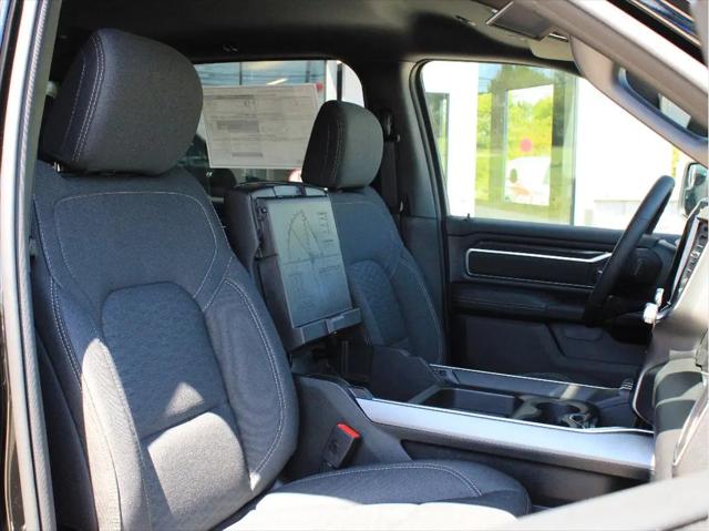 2026 Ram 1500 Big Horn Crew Cab 4x4 57 Box