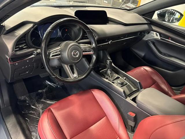 2023 Mazda Mazda3 2.5 S Carbon Edition