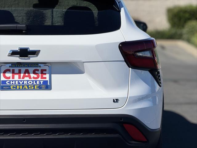 2026 Chevrolet Trax FWD LT