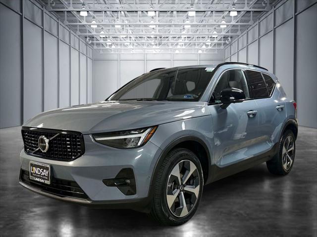 2023 Volvo XC40 B5 Plus Dark Theme for sale in Alexandria, VA