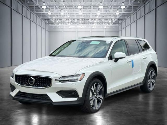 2026 Volvo V60 Cross Country Plus, B5 AWD Gas (mild hybrid) for sale in Alexandria, VA