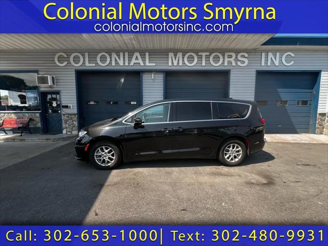 2023 Chrysler Pacifica Touring L for sale in Smyrna, DE