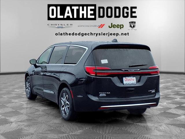 2027 Chrysler Pacifica Limited