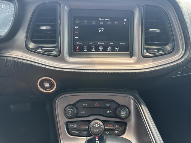 2023 Dodge Challenger SXT