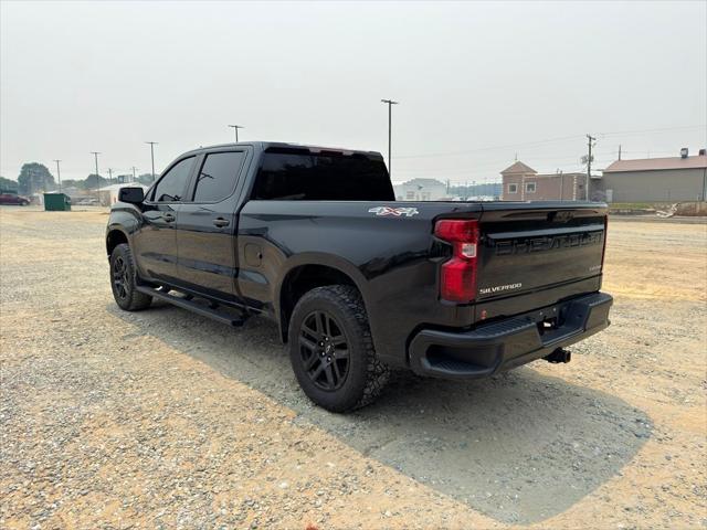 2022 Chevrolet Silverado 1500 4WD Crew Cab Standard Bed Custom 2022 Chevrolet Silverado 1500 4WD Crew Cab Standard Bed Custom