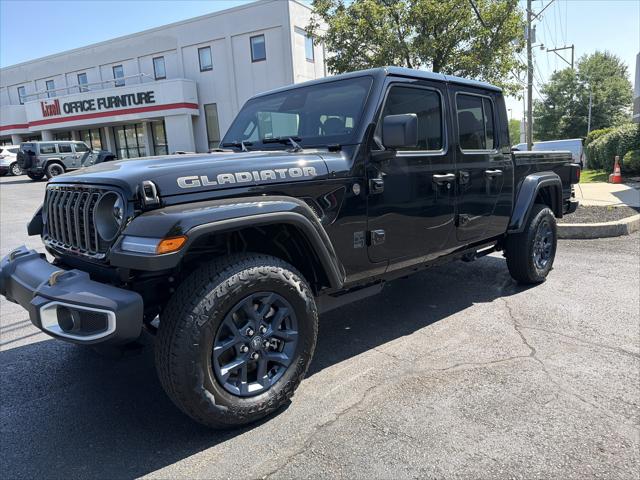 2026 Jeep Gladiator 85th Anniversary Edition 4x4 2026 Jeep Gladiator 85th Anniversary Edition 4x4