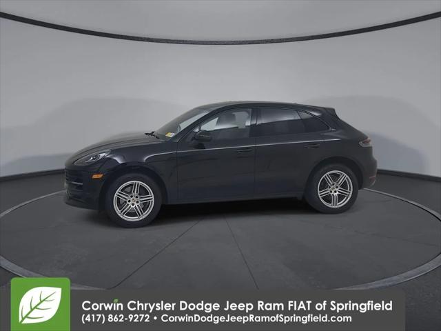 2020 Porsche Macan Base