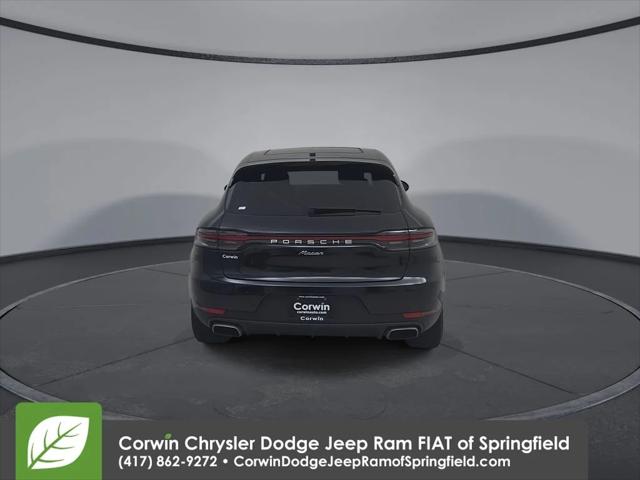 2020 Porsche Macan Base
