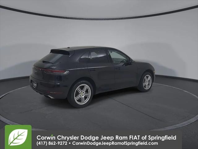 2020 Porsche Macan Base