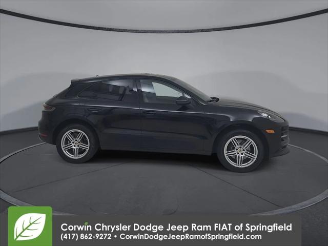 2020 Porsche Macan Base