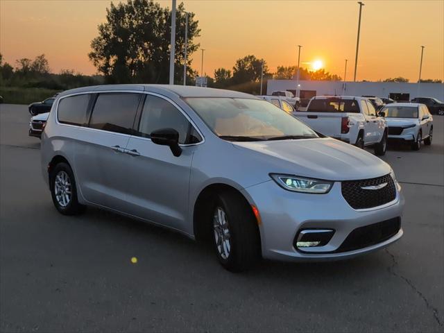 Used 2024 Chrysler Pacifica Touring L For Sale in Jackson, MI